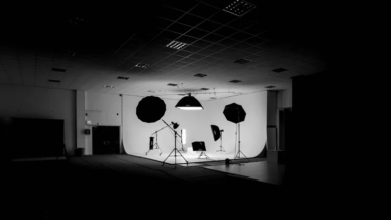 Whitebox - Kreamark Studio 1