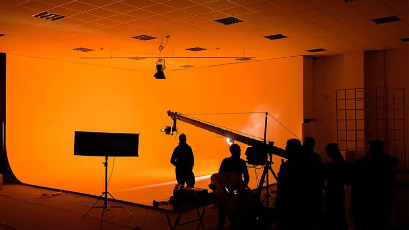 Whitebox - Kreamark Studio 6