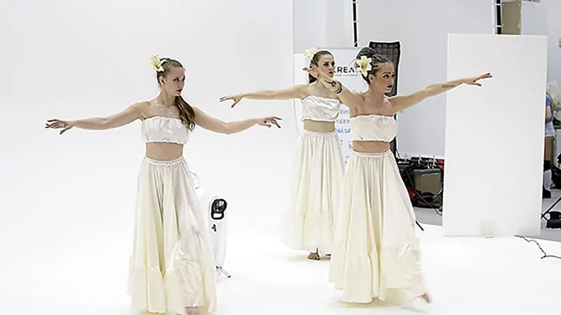 Whitebox - Kreamark Studio 14